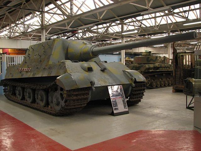 Музей танков в Бовингтоне (Великобритания).Jagdtiger Музей танков в Бовингтоне (Великобритания).Jagdtiger