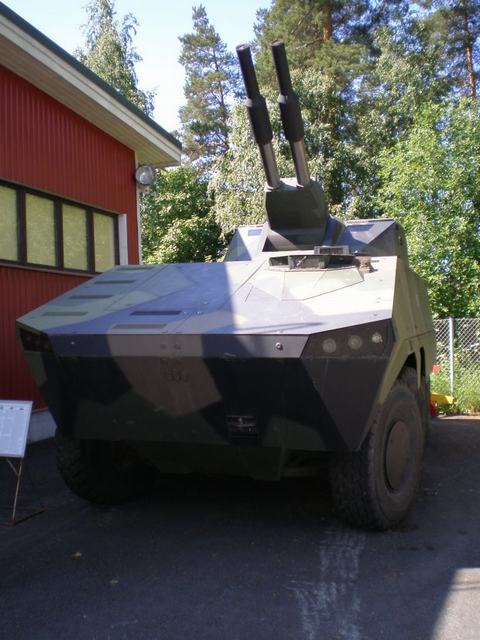 Музей бронетанковой техники в Пароле (Финляндия) Patria amv 8x8 amos