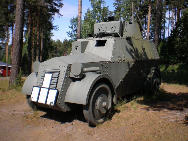 Музей бронетанковой техники в Пароле (Финляндия) Sisu