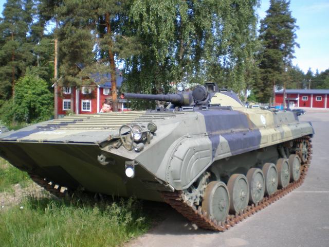 Музей бронетанковой техники в Пароле (Финляндия) БМП-1