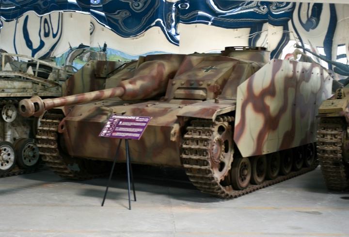 Танковый музей в Сомюре (Франция).StuG III Танковый музей в Сомюре (Франция).StuG III