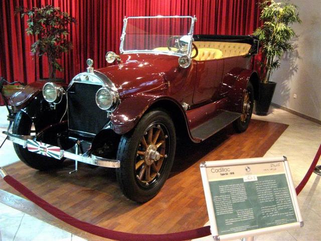 Королевский автомузей в Аммане (Иордания).Cadillac Type 53 Королевский автомузей в Аммане (Иордания).Cadillac Type 53