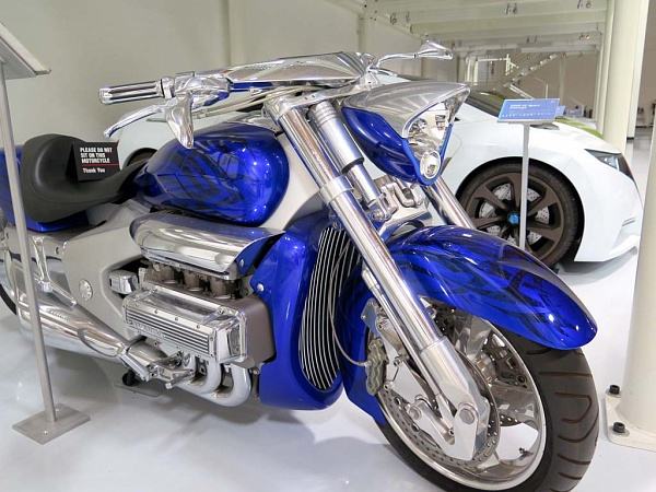 Honda Collection Hall � ����� �������� ����� � ������.�������� Rune