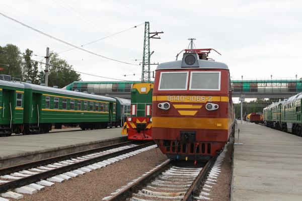 электровоз ВЛ40-1066-2
