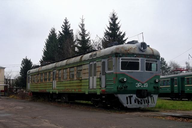 Экспонаты музея в Щербинке электропоезд ЭР22-49