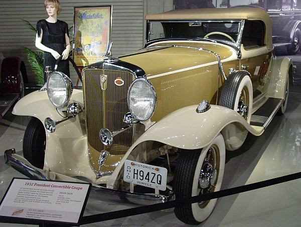 Национальный музей истории Studebaker в Саут-Бенде (США, Индиана).Studebaker President Convertible Coupe 1932 г Национальный музей истории Studebaker в Саут-Бенде (США, Индиана).Studebaker President Convertible Coupe 1932 г
