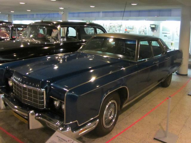 Lincoln Continental 1973 лимузин Брежнева