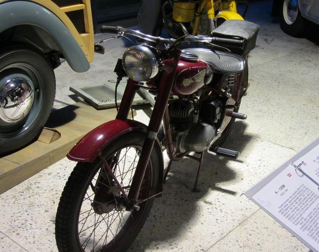 k125M 1954